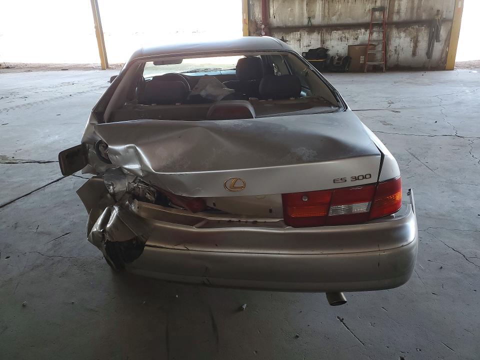 55168956 :رقم المزاد ، JT8BF28G7X5072927 vin ، 1999 Lexus Es مزاد بيع