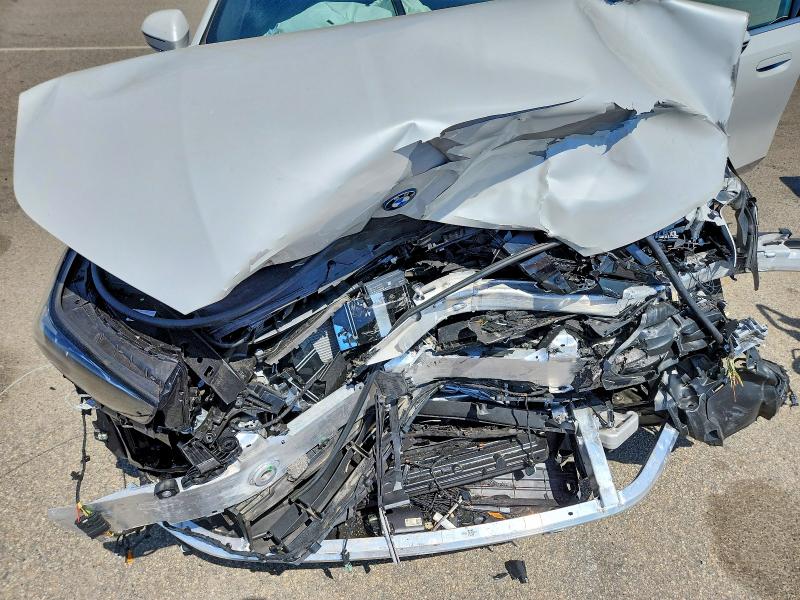 53322756 :رقم المزاد ، WBY13HG05SCS27426 vin ، 2025 Bmw I5 مزاد بيع