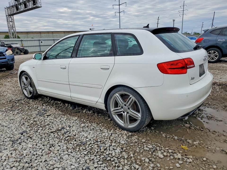 Aukcja sprzedaży 2011 Audi A3, vin: WAUKJAFM5BA025900, numer aukcji: 52704276