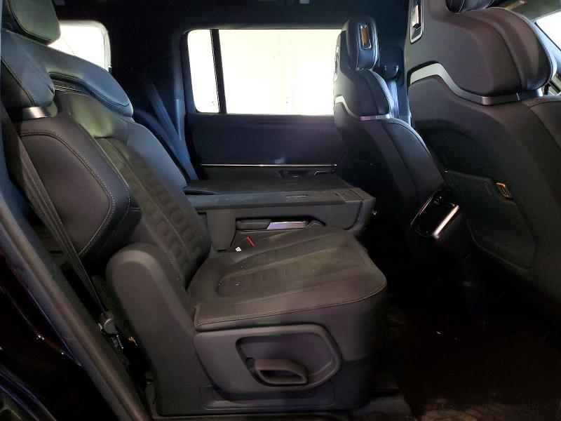 Продажа на аукционе авто 2023 Rivian R1s, vin: 7PDSGABA3PN012584, номер лота: 53233116