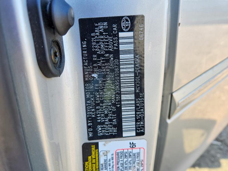 52522596 :رقم المزاد ، 4T1BF30K95U106730 vin ، 2005 Toyota Camry مزاد بيع