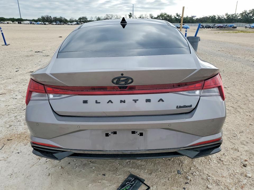 2023 Hyundai Elantra მანქანა იყიდება აუქციონზე, vin: KMHLP4AG9PU493865, აუქციონის ნომერი: 52452176