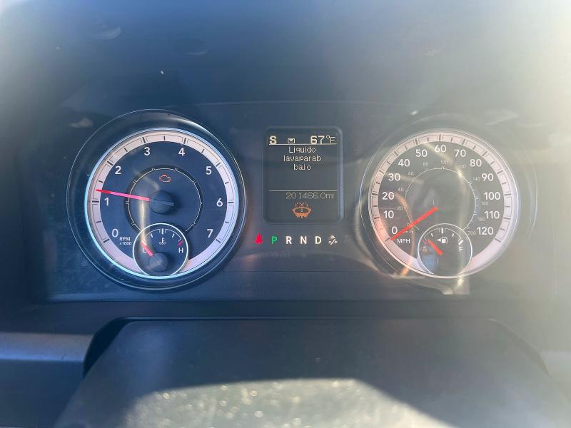 53086736 :رقم المزاد ، 1C6RR7FGXHS639892 vin ، 2017 Ram 1500 مزاد بيع