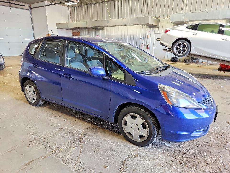 Продажа на аукционе авто 2013 Honda Fit, vin: JHMGE8H37DC075195, номер лота: 53754506