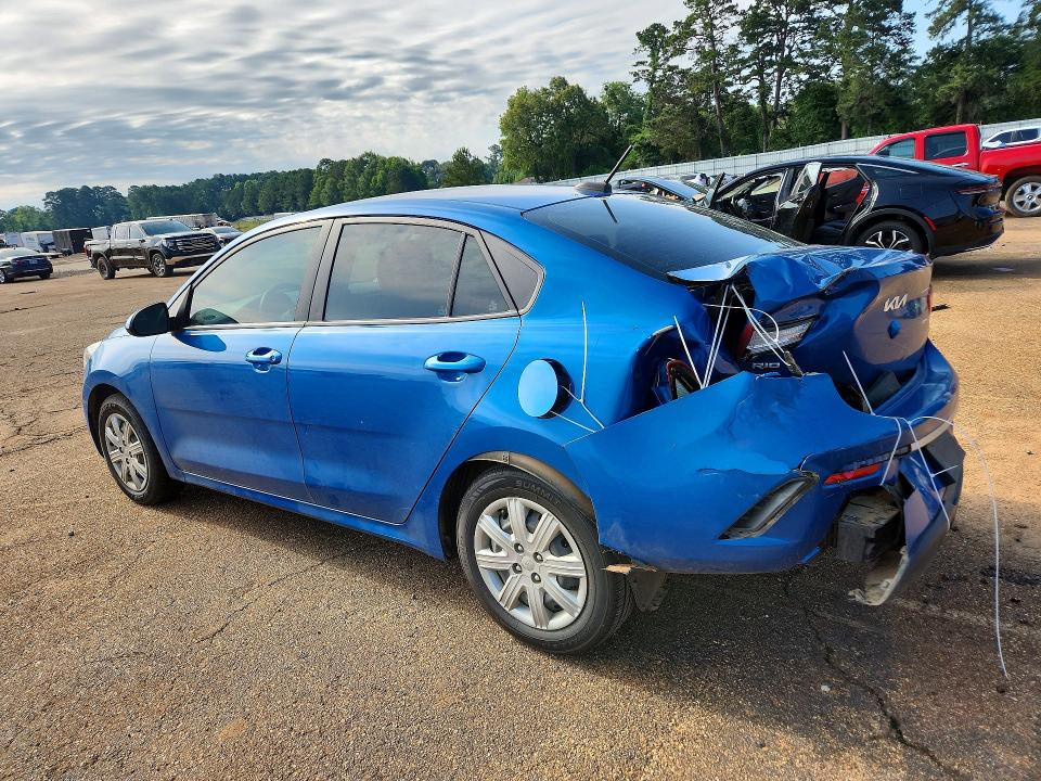 55165656 :رقم المزاد ، 3KPA24AD1NE431193 vin ، 2022 Kia Rio مزاد بيع