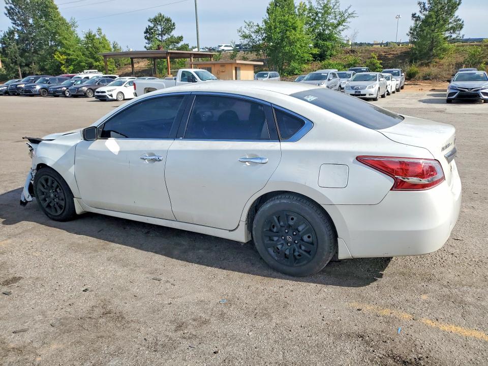 2013 Nissan Altima მანქანა იყიდება აუქციონზე, vin: 1N4AL3AP8DC168486, აუქციონის ნომერი: 53359836