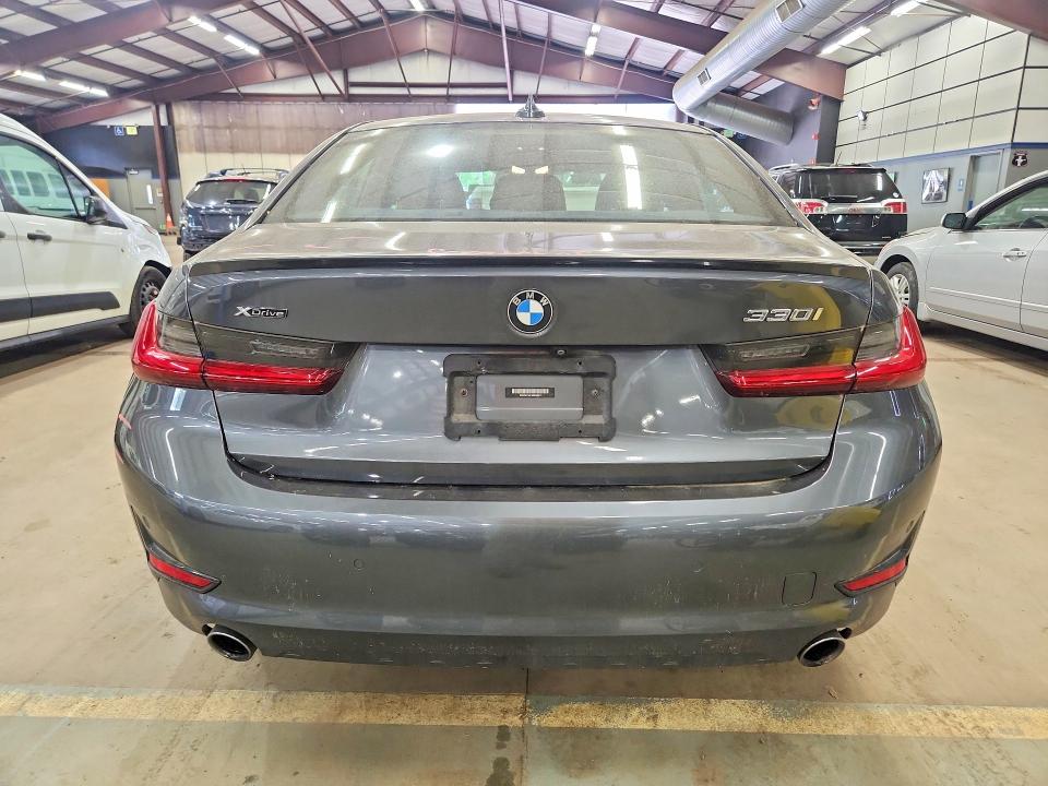 Продажа на аукционе авто 2021 Bmw 330xi, vin: 3MW5R7J01M8B98910, номер лота: 52937726