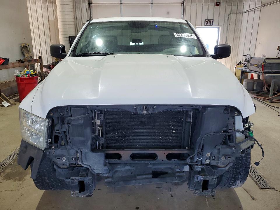 52373826 :رقم المزاد ، 1C6RR6FP3DS509960 vin ، 2013 Ram 1500 مزاد بيع