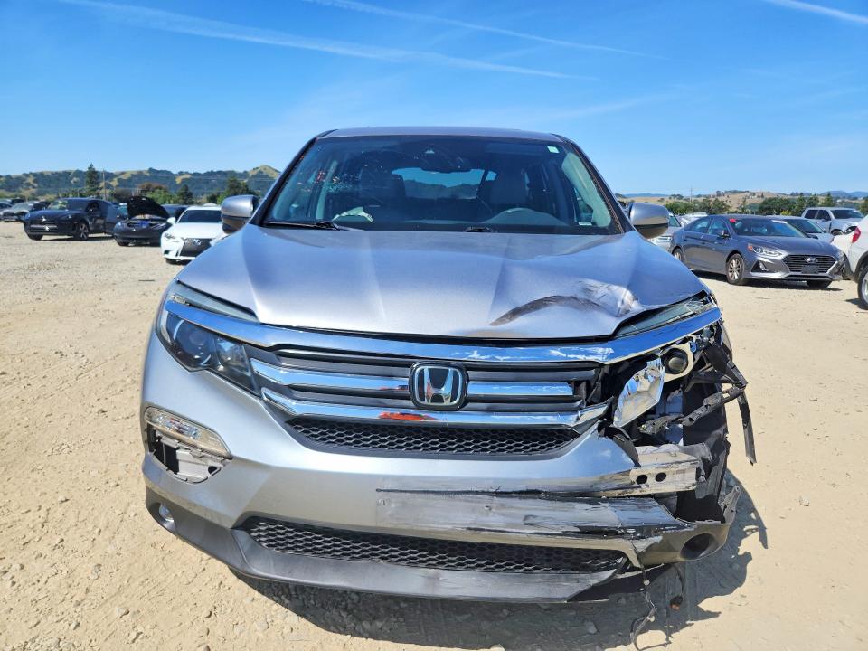 Auction sale of the 2017 Honda Pilot, vin: 5FNYF6H63HB011438, lot number: 53230046