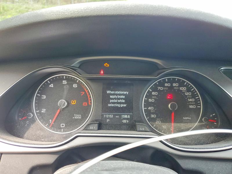 Продаж на аукціоні авто 2015 Audi A4, vin: WAUFFAFL4FN024181, номер лоту: 52380136