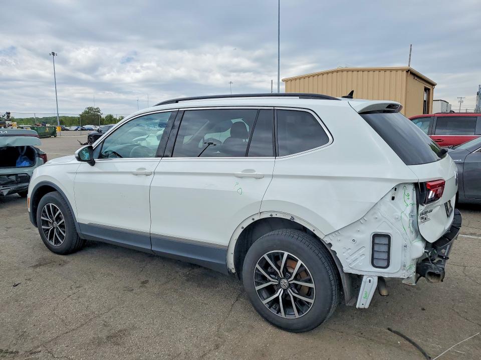 2021 Volkswagen Tiguan მანქანა იყიდება აუქციონზე, vin: 3VV2B7AX0MM071677, აუქციონის ნომერი: 53016146