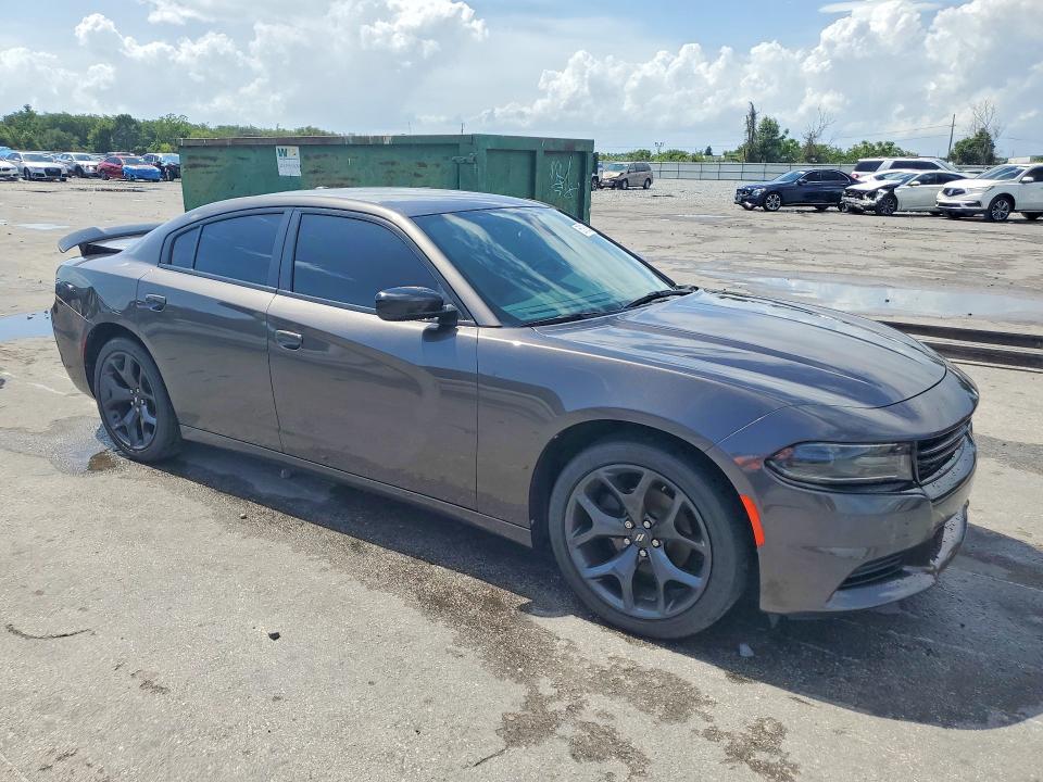 55136026 :رقم المزاد ، 2C3CDXBGXLH245347 vin ، 2020 Dodge Charger مزاد بيع