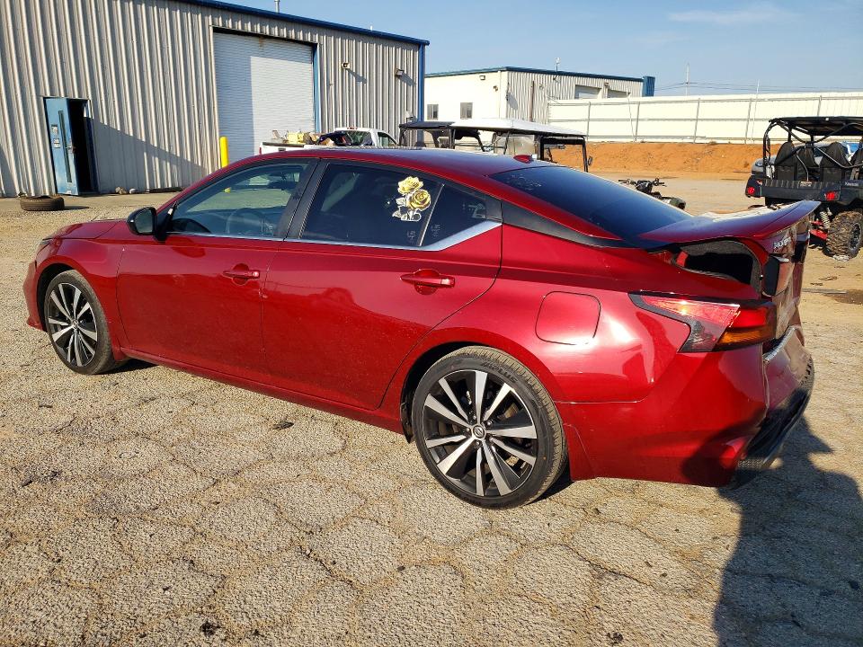 51918226 :رقم المزاد ، 1N4BL4CV5NN370584 vin ، 2022 Nissan Altima مزاد بيع