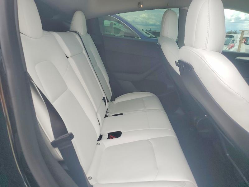 55056386 :رقم المزاد ، 7SAYGDEEXPF636482 vin ، 2023 Tesla Model Y مزاد بيع