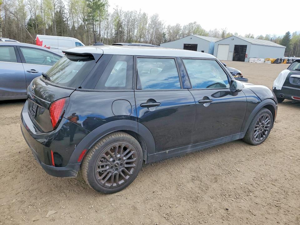 Продажа на аукционе авто 2026 Mini Cooper, vin: WMW43GD08T2X69086, номер лота: 51178166