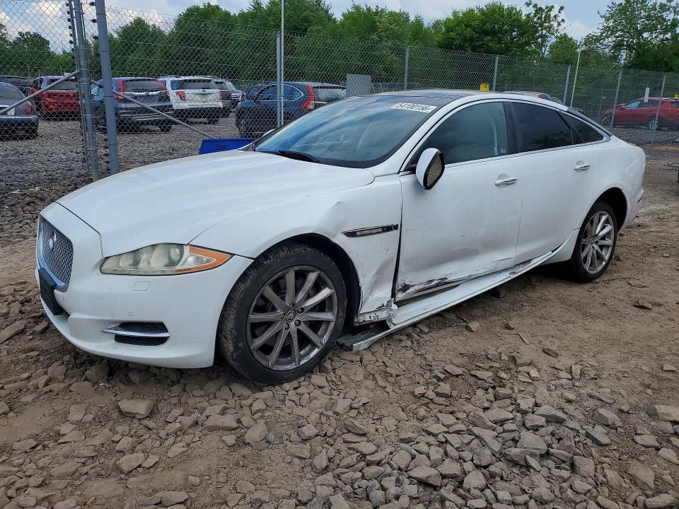 2012 Jaguar Xj მანქანა იყიდება აუქციონზე, vin: SAJWA1CB9CLV34743, აუქციონის ნომერი: 54100156