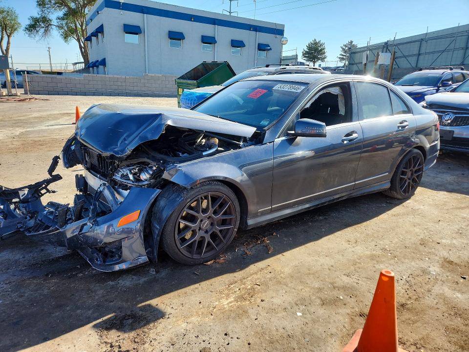 2013 Mercedes-benz C მანქანა იყიდება აუქციონზე, vin: WDDGF8AB1DR279381, აუქციონის ნომერი: 53278946