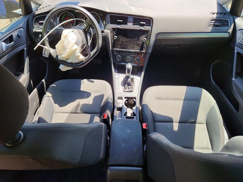 52091446 :رقم المزاد ، WVWKR7AU5HW950873 vin ، 2017 Volkswagen E-golf مزاد بيع