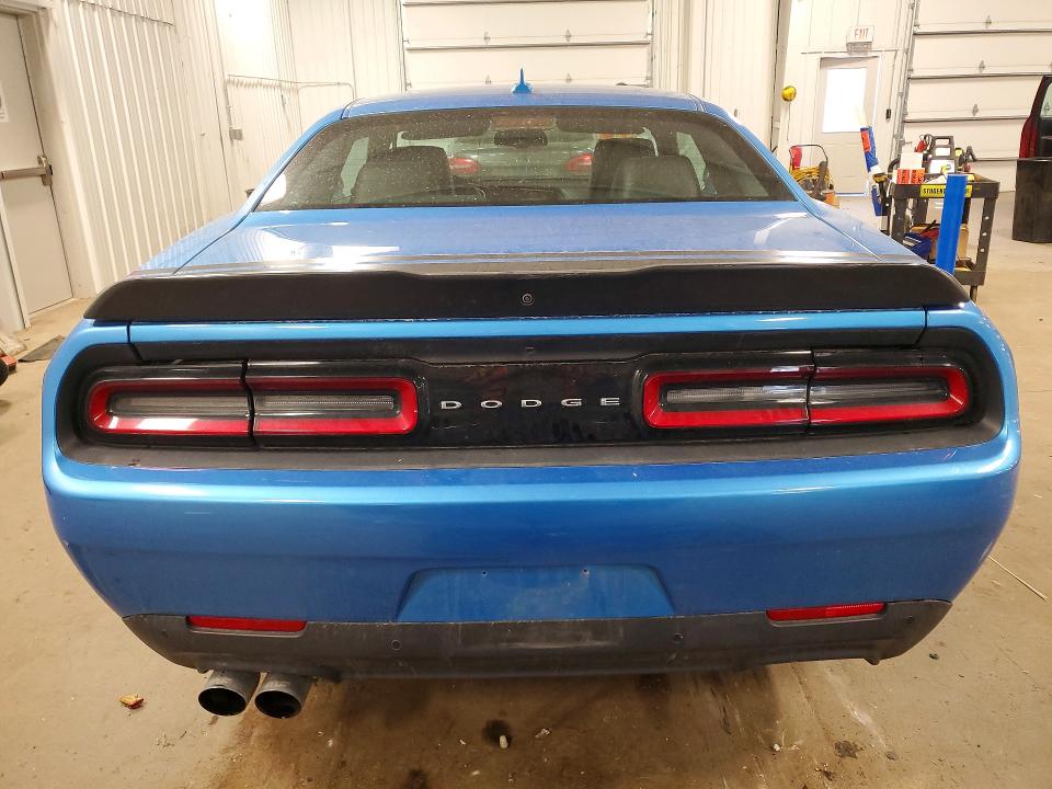 52412706 :رقم المزاد ، 2C3CDZFJ7FH913210 vin ، 2015 Dodge Challenger مزاد بيع