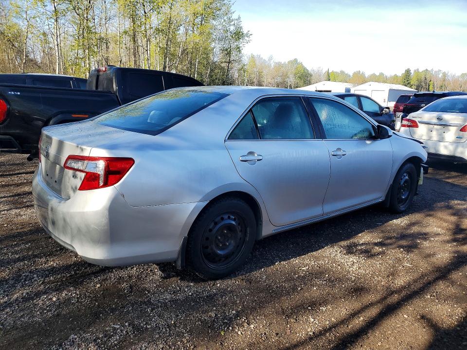 2014 Toyota Camry მანქანა იყიდება აუქციონზე, vin: 4T1BF1FK0EU756817, აუქციონის ნომერი: 52327176