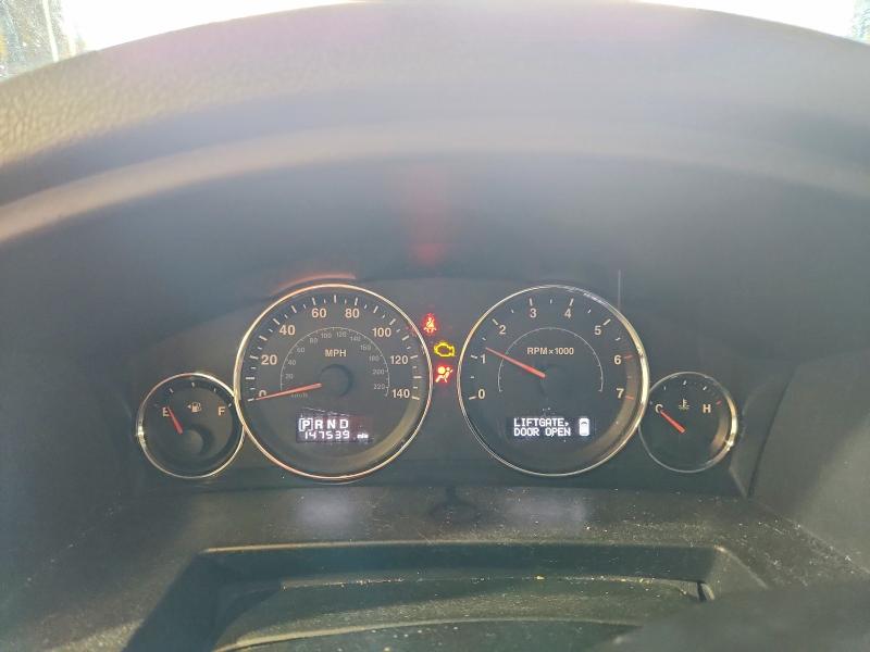 2010 Jeep Commander მანქანა იყიდება აუქციონზე, vin: 1J4RG4GK6AC106867, აუქციონის ნომერი: 54811086