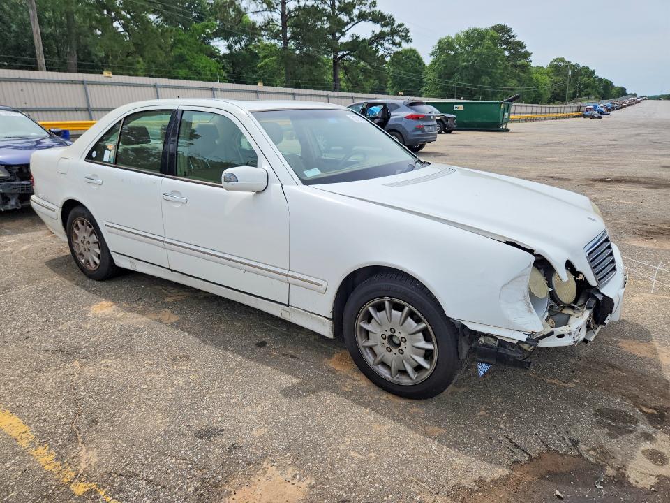 Aukcja sprzedaży 2001 Mercedes-benz E, vin: WDBJF65J21B286686, numer aukcji: 52706986
