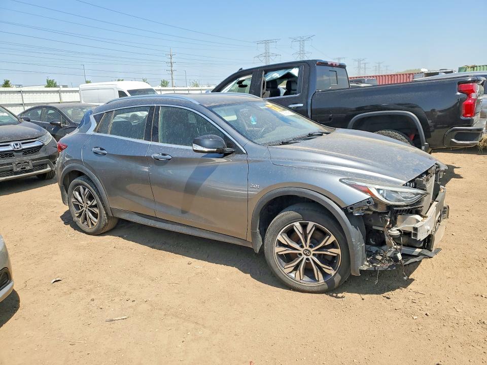 53536696 :رقم المزاد ، SJKCH5CRXHA032096 vin ، 2017 Infiniti Qx30 مزاد بيع