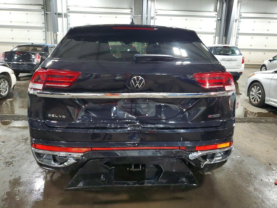 54873816 :رقم المزاد ، 1V2FE2CAXNC200772 vin ، 2022 Volkswagen Atlas Cross Sport مزاد بيع