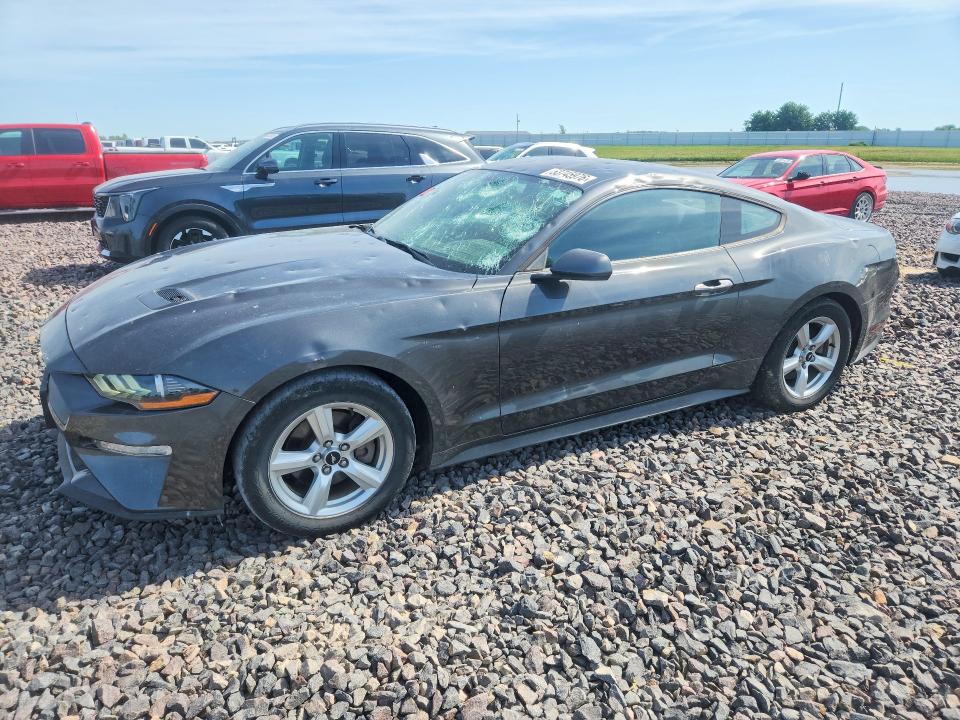 Продажа на аукционе авто 2018 Ford Mustang, vin: 1FA6P8TH6J5185753, номер лота: 53745976