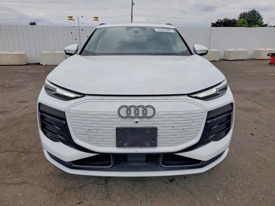 Продаж на аукціоні авто 2025 Audi Q6 E-tron, vin: WA112BGF9SA021196, номер лоту: 52463586