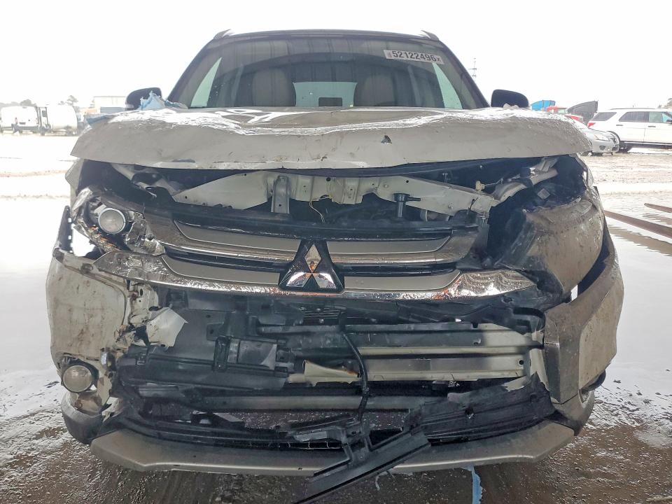 52122496 :رقم المزاد ، JA4AD3A35JZ001297 vin ، 2018 Mitsubishi Outlander مزاد بيع