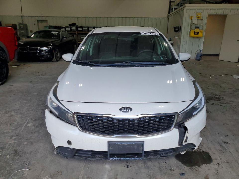 54441396 :رقم المزاد ، 3KPFL4A70HE058603 vin ، 2017 Kia Forte مزاد بيع