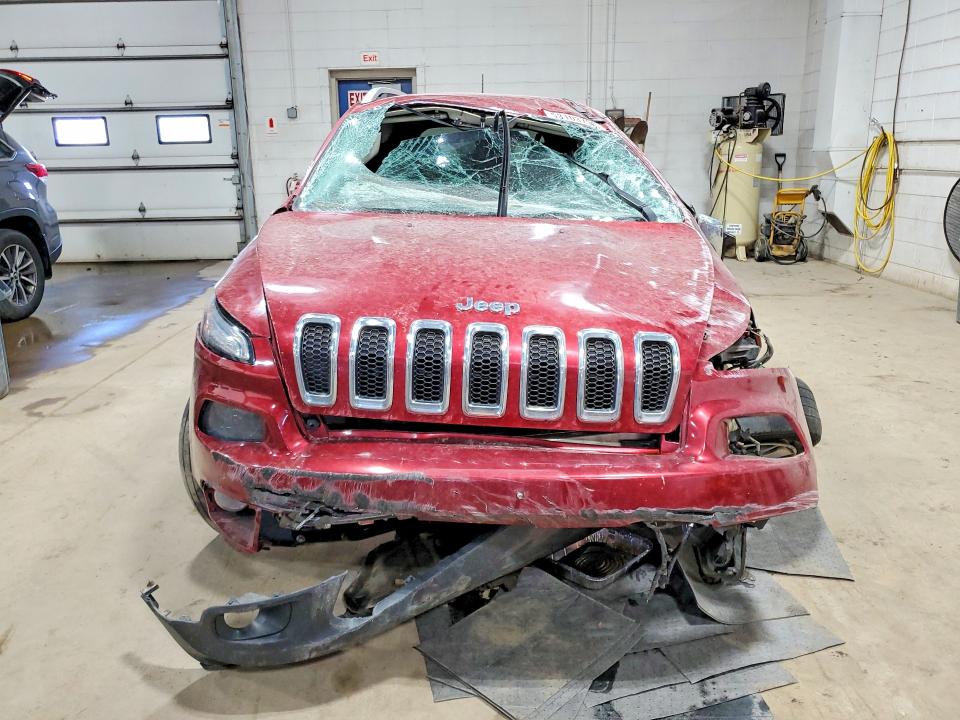 Продажа на аукционе авто 2016 Jeep Cherokee, vin: 1C4PJMDB3GW334075, номер лота: 53103796