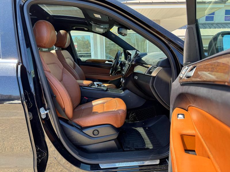 52894496 :رقم المزاد ، 4JGDF6EE9HA776474 vin ، 2017 Mercedes-benz Gls مزاد بيع