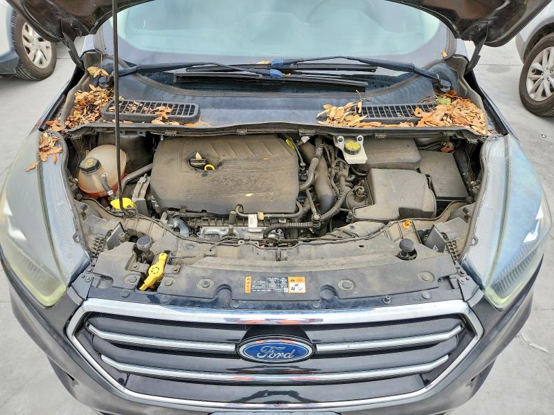 Продажа на аукционе авто 2017 Ford Escape, vin: 1FMCU0GD9HUC11191, номер лота: 54018556