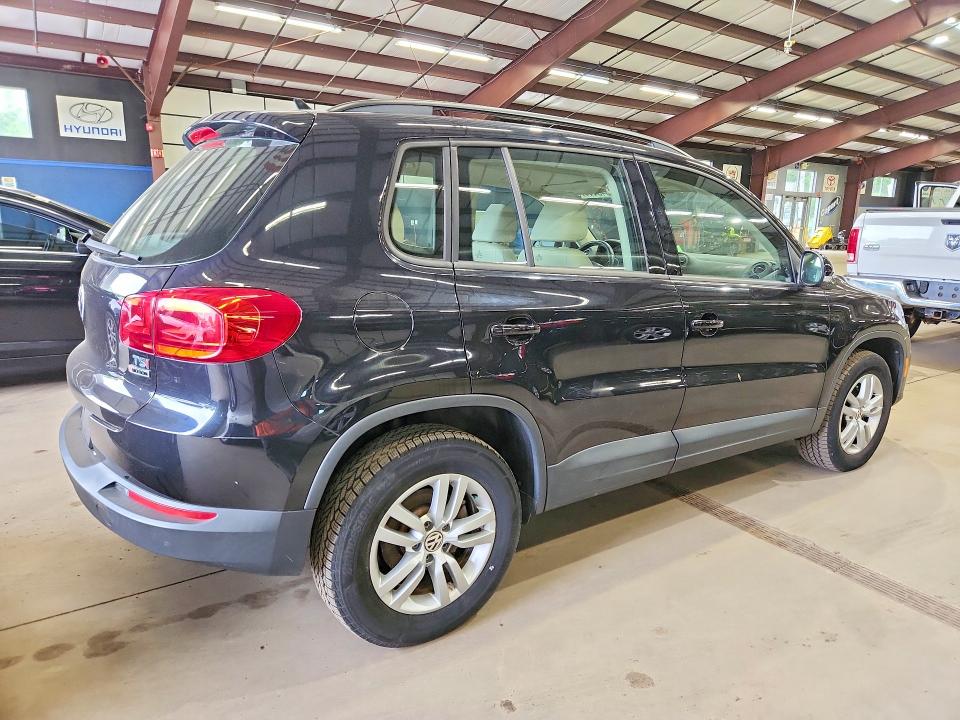 Aukcja sprzedaży 2017 Volkswagen Tiguan, vin: WVGBV7AXXHK000324, numer aukcji: 54344476