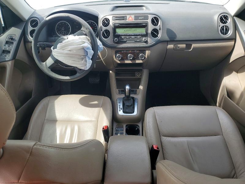 2011 Volkswagen Tiguan მანქანა იყიდება აუქციონზე, vin: WVGAV7AX5BW548727, აუქციონის ნომერი: 52354636
