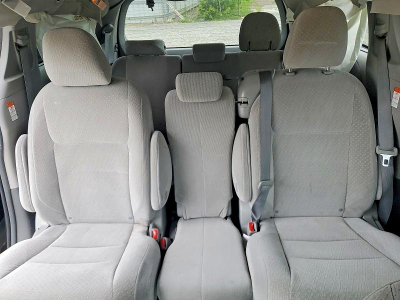 Продажа на аукционе авто 2018 Toyota Sienna, vin: 5TDKZ3DC1JS904751, номер лота: 55116346