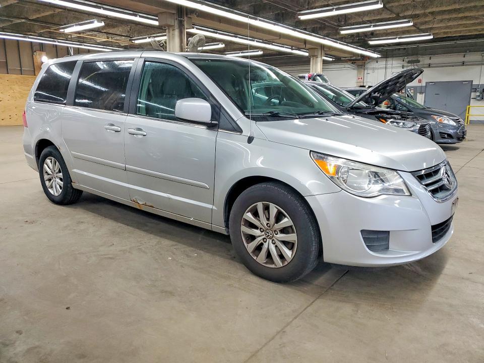 52874716 :رقم المزاد ، 2C4RVABG7CR127718 vin ، 2012 Volkswagen Routan مزاد بيع