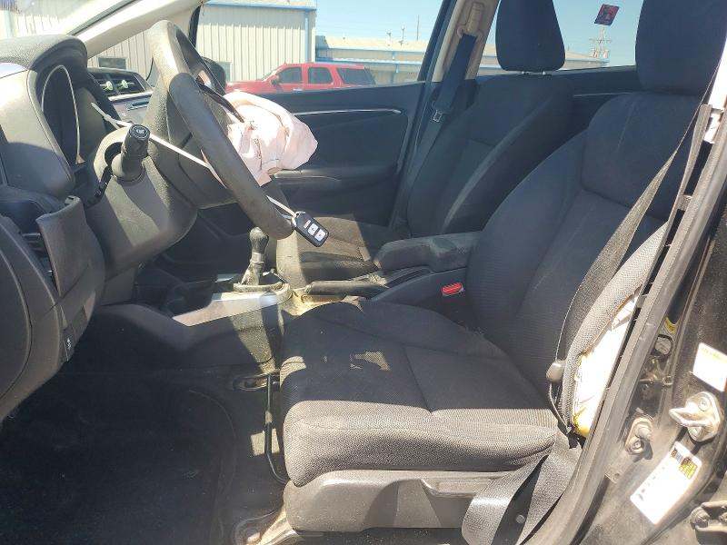 53316876 :رقم المزاد ، 3HGGK5G80FM765279 vin ، 2015 Honda Fit مزاد بيع