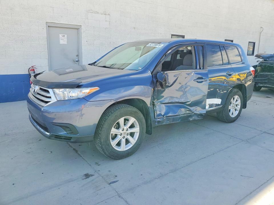 Продаж на аукціоні авто 2013 Toyota Highlander, vin: 5TDBK3EH9DS215916, номер лоту: 52720076