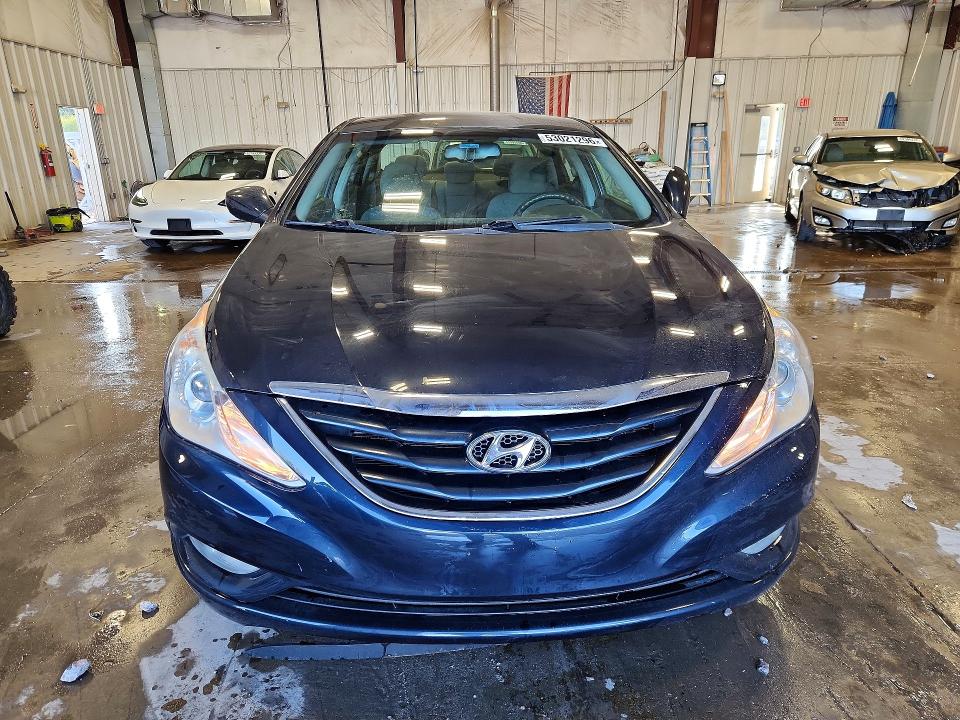 2013 Hyundai Sonata მანქანა იყიდება აუქციონზე, vin: 5NPEB4AC4DH767052, აუქციონის ნომერი: 53021296