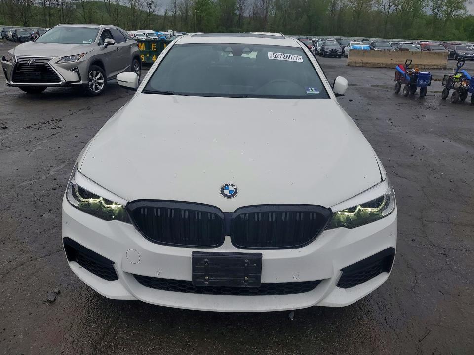 Продажа на аукционе авто 2019 Bmw 530xe, vin: WBAJB1C55KB376242, номер лота: 52728676