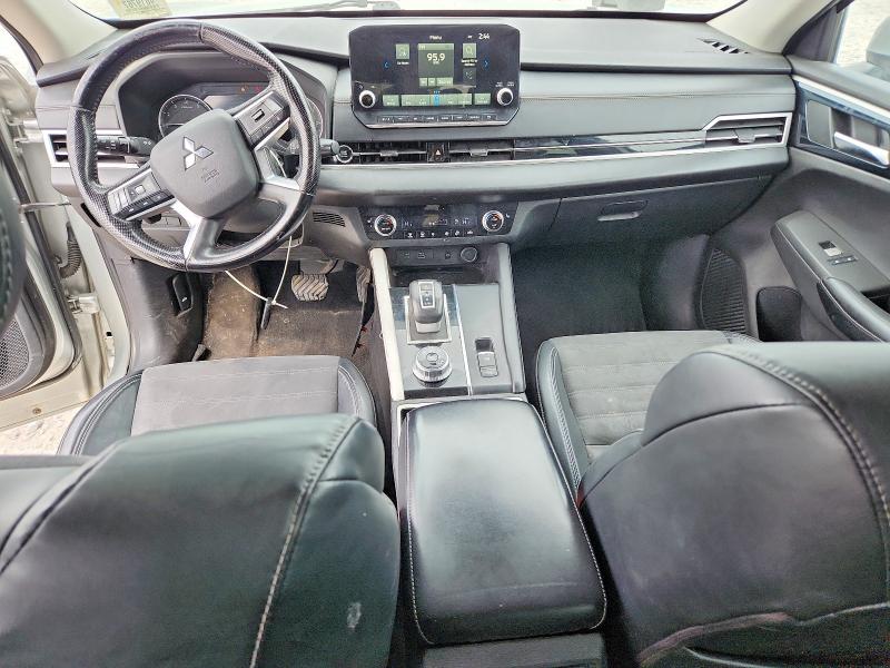 52363866 :رقم المزاد ، JA4J3UA8XNZ010359 vin ، 2022 Mitsubishi Outlander مزاد بيع