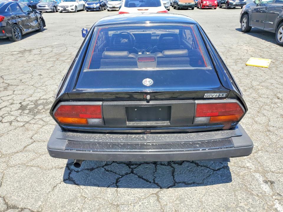 Продажа на аукционе авто 1986 Alfa Romeo Gt, vin: ZARAA6696G1008060, номер лота: 52699256
