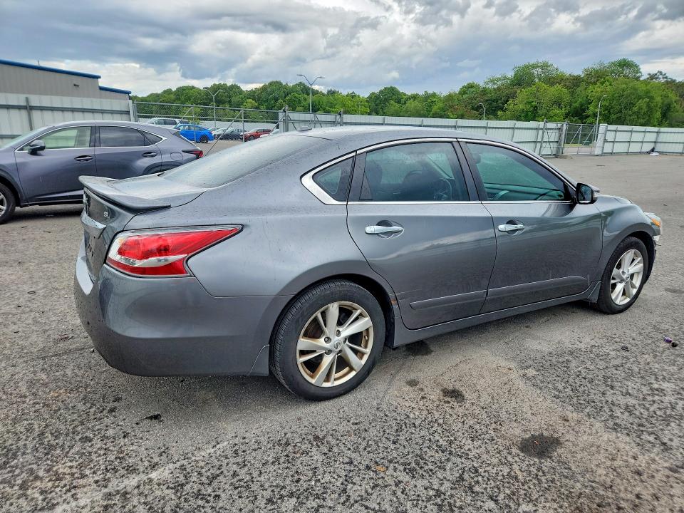 Продаж на аукціоні авто 2015 Nissan Altima, vin: 1N4AL3AP4FC252503, номер лоту: 54962006