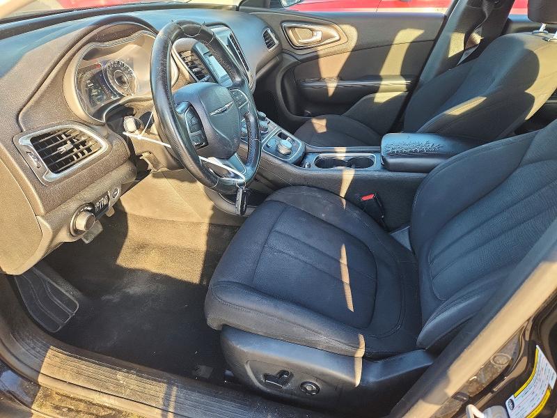 53632326 :رقم المزاد ، 1C3CCCAB3FN695760 vin ، 2015 Chrysler 200 مزاد بيع