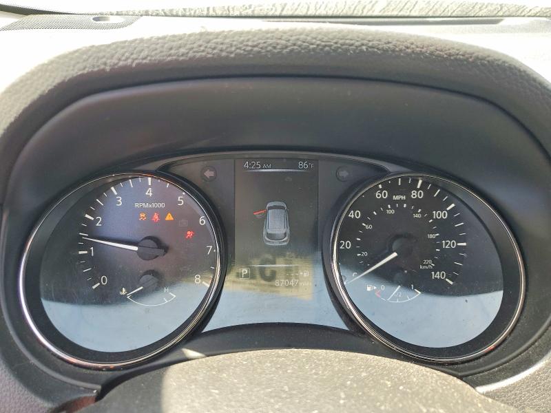 52854356 :رقم المزاد ، JN1BJ1CP8HW002854 vin ، 2017 Nissan Rogue Sport مزاد بيع