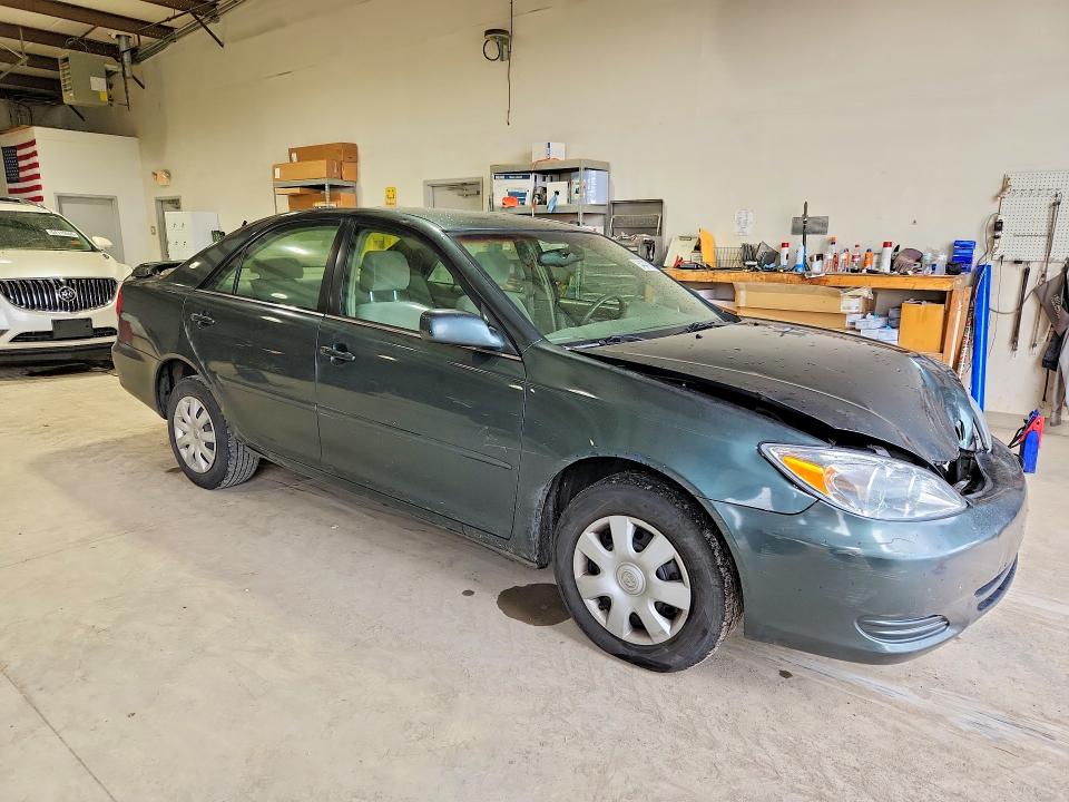 54347866 :رقم المزاد ، 4T1BE32K02U610353 vin ، 2002 Toyota Camry مزاد بيع