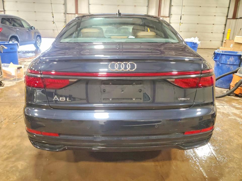 Продажа на аукционе авто 2021 Audi A8, vin: WAU8HAF83MN008405, номер лота: 52472566